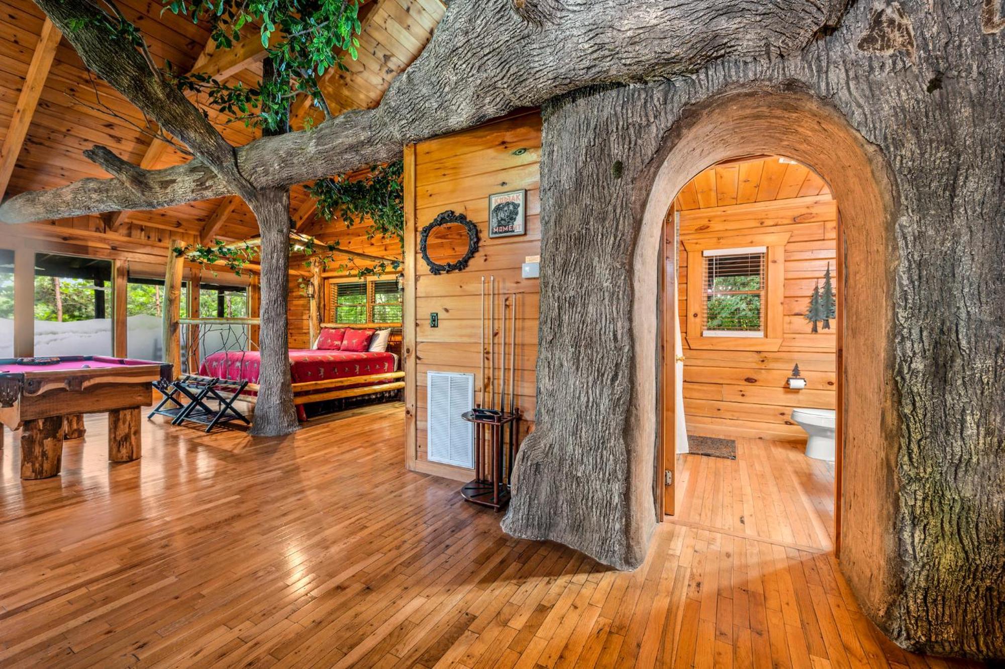 Gatlinburg Enchanted Treehouse By Stony Brook Cabins Exteriör bild