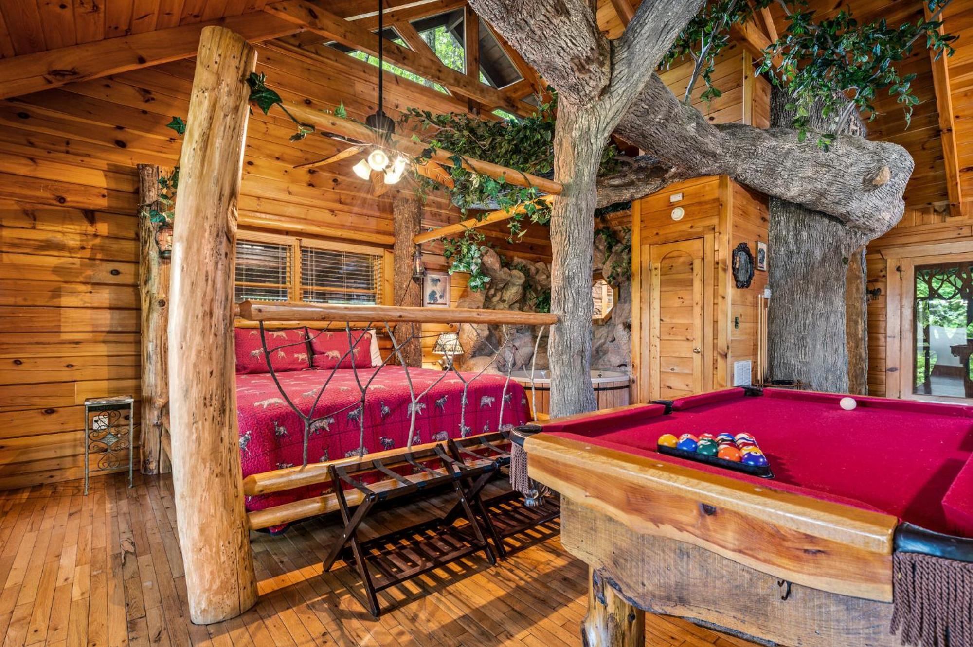 Gatlinburg Enchanted Treehouse By Stony Brook Cabins Exteriör bild
