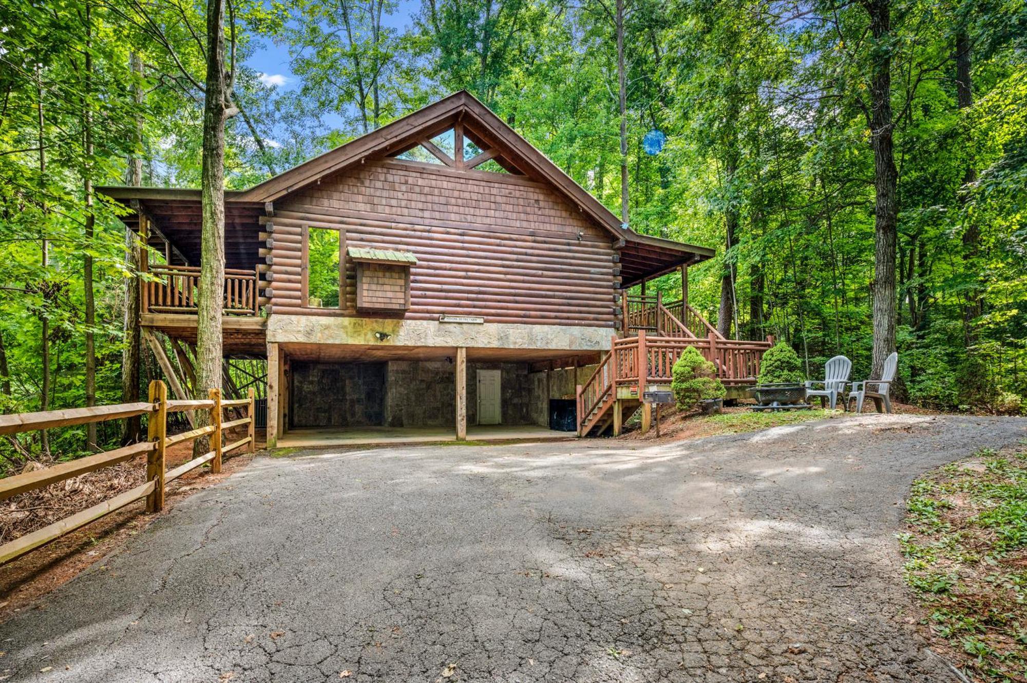 Gatlinburg Enchanted Treehouse By Stony Brook Cabins Exteriör bild